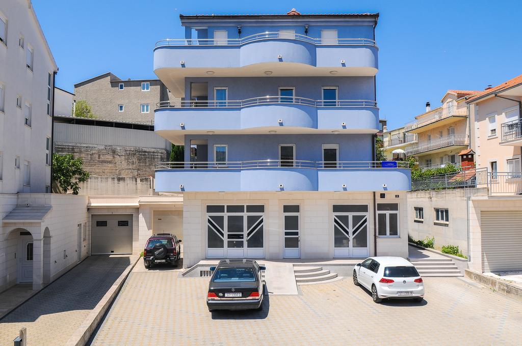 Apartments Anamarija Split Bagian luar foto