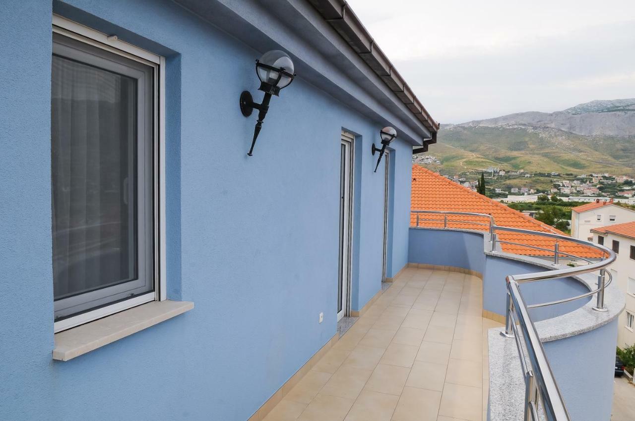 Apartments Anamarija Split Bagian luar foto